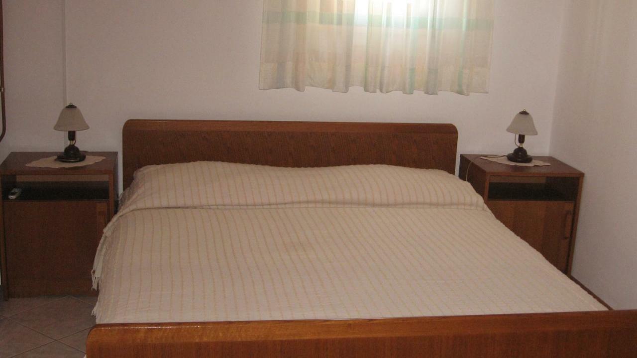 Apartments Grozdanic Fazana Luaran gambar