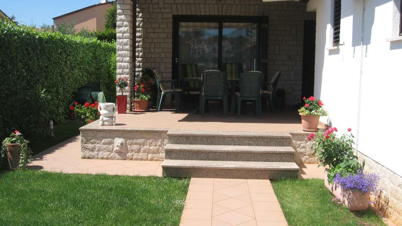 Apartments Grozdanic Fazana Luaran gambar