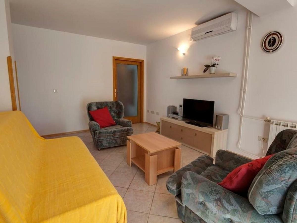 Apartments Grozdanic Fazana Luaran gambar