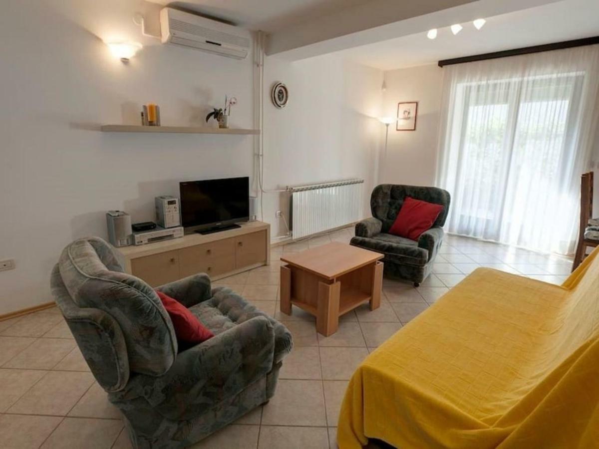 Apartments Grozdanic Fazana Luaran gambar
